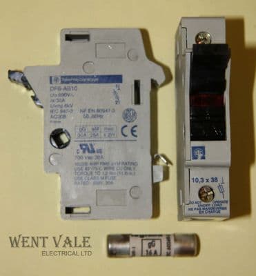 Telemeanique DF6-AB10 - 32amp (max) Cartridge Fuse Holder Used
