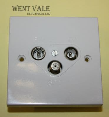 Vimark V1340 - White Moulded - 1 Gang Triplexer (TV/FM/SAT) Socket New