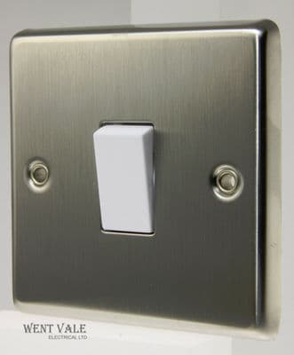 Volex Metal Plate - VX1020SS - 10ax 1 Gang 2 Way Plate Switch Un-used