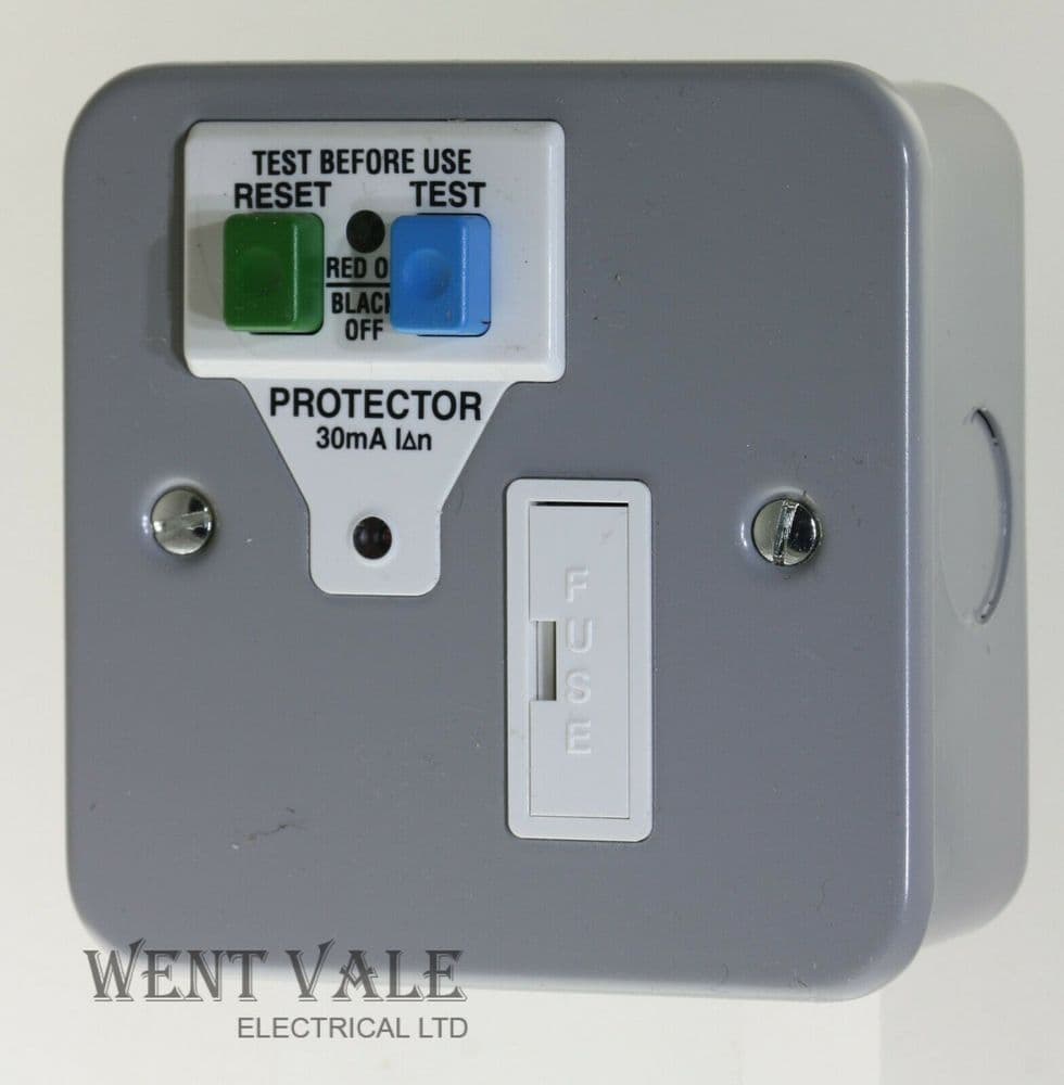 Volex Protector Metalclad VT1092SGNPK 13a 30mA RCD Fused Connection