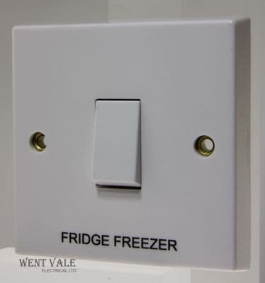 Volex - VX1070-FF - 20a White Moulded Double Pole Switch Marked 