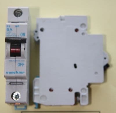 Vynckyer E6 Mk 2 - 098/534106-000 - 6a Type 2 Single Pole MCB Used