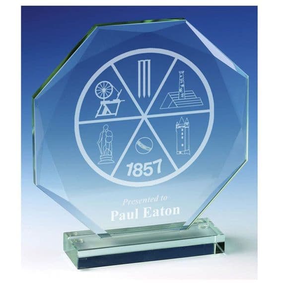 Jade Facetted Octagon Award 171mm (6.75