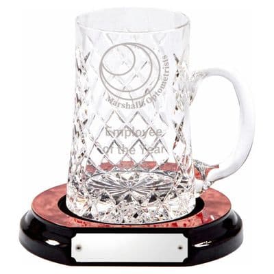 Lead Crystal (24%) 1 Pint Tankard on Wooden Base