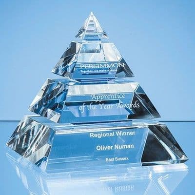 Optical Crystal Luxor Pyramid Award 160mm