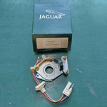 AEU1721 - Distributor Pick Up & Base Plate