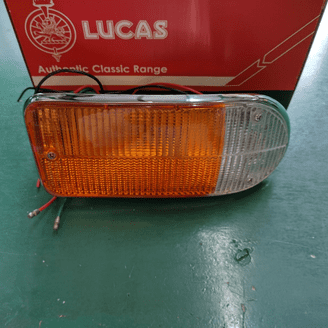 C33945 - Original Lucas L823 Front Side & Indicator Lamp (LHS)