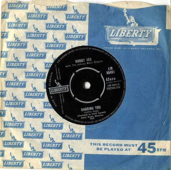 Bobby Vee - Sharing You/At A Time Like This (55451)