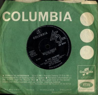 Cliff Richard - In The Country/Finders Keepers (DB 8094)