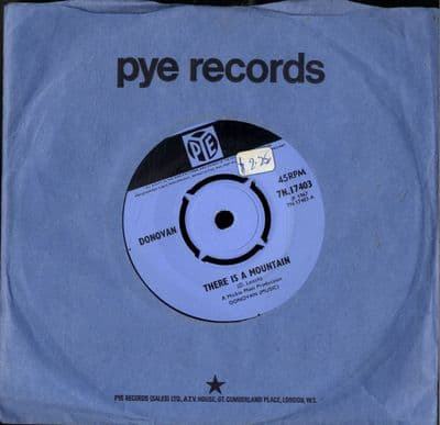 Donovan - There Is A Mountain/Sand And Foam (7N 17403) M-