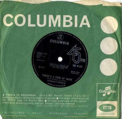 Herman's Hermits - There's A Kind Of Hush/Gaslite Street (DB 8123) Ex