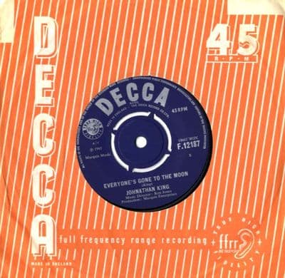 Jonathan King - Everyone's Gone To The Moon/Summers Coming (F 12187)