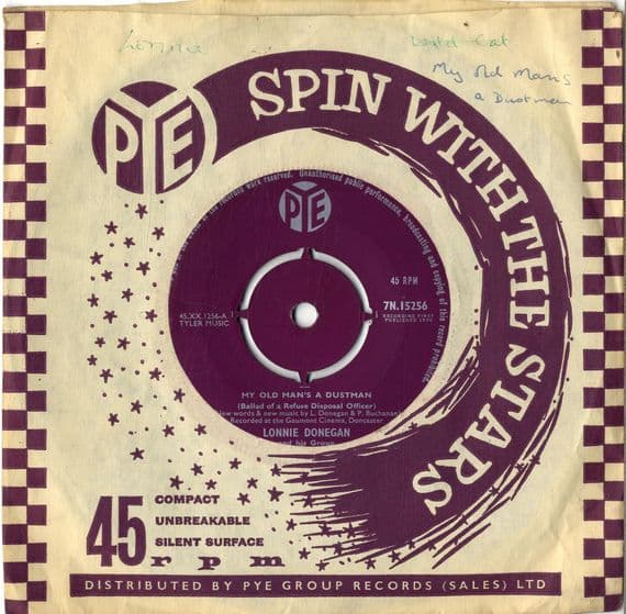 Lonnie Donegan - My Old Man's A Dustman/The Golden Vanity (7N 15256) M-