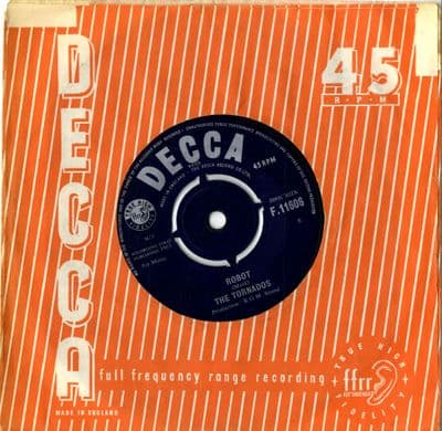 Tornados,The - Robot/Life On Venus (F 11606)