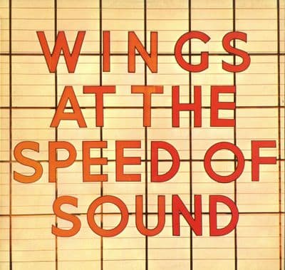 Wings - At The Speed Of Sound (PAS 10010) M-