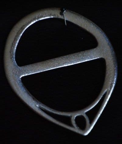 Ladycrow Large Pewter Scarf Ring "Point"