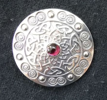 Ladycrow Pewter Scarf Ring "Celtic Spiral"