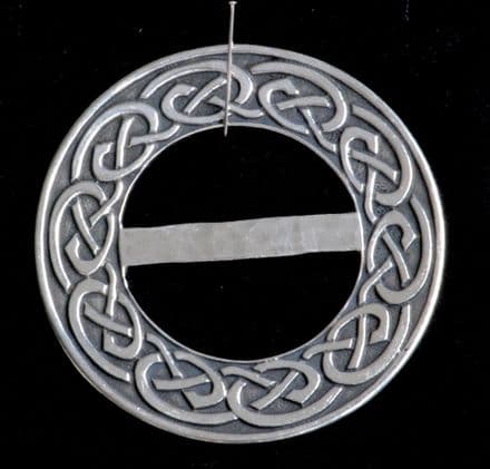 Ladycrow Pewter Scarf Ring "Nouveau Celtic"