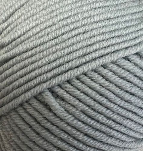 136 WATER - SUBLIME EXTRA FINE MERINO DK WOOL KNITTING YARN