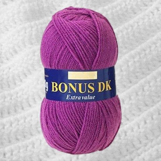 HAYFIELD BONUS DK CROCHET YARN & PATTERNS
