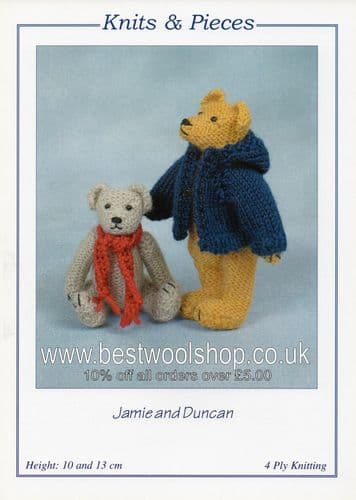 KP10 KNITS & PIECES JAMIE & DUNCAN TEDDY BEAR & CLOTHES KNITTING PATTERN BY SANDRA POLLEY