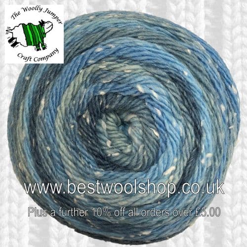 JAMES C BRETT NORTHERN LIGHTS DK YARN & PATTERNS