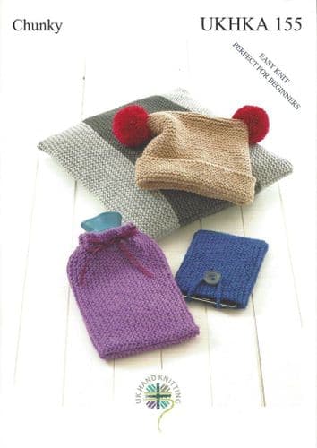 UKHKA 155 EASY KNIT CHUNKY CUSHION COVER, HAT, HOT WATER BOTTLE & TABLET COVER KNITTING PATTERN