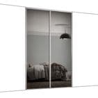 2 x 762mm White frame / Mirror sliding doors for an opening width of 1498mm