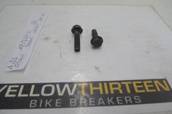 AJS TN25 250 BREAKING. FRONT BRAKE CALIPER BOLTS x 2 AJS XGJ250-21 (LOC-D)