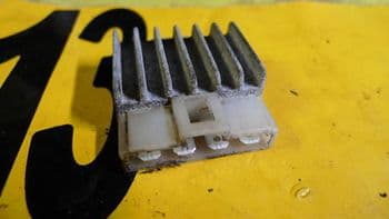 APRILIA AREA 51  REGULATOR RECTIFIER ((WEB-STOCK)) (67-A)