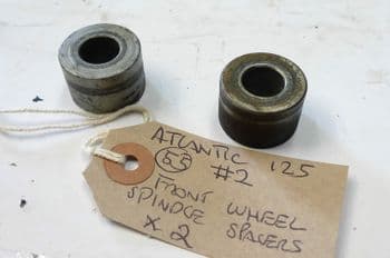 APRILIA ATLANTIC 125 FRONT WHEEL SPINDLE SPACERS x 2 BIKE BREAKERS UK #2(LOC-A)