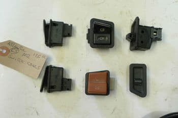 APRILIA ATLANTIC 125 HANDLEBAR SWITCH GEARS BIKE BREAKERS UK #2(LOC-A)