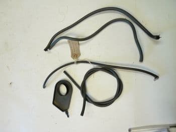 APRILIA RALLY CARBURETTOR HOSES, OTHERS + TANK DRIP RUBBER(LOC-A)