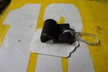 APRILIA RSV 1000 MILLE FRONT BRAKE HOSE HOLDER @ YOKES  (LOC-C)