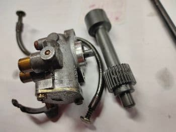 APRILIA SR50 REPLICA 2 STROKE OIL PUMP #1 (LOC-A)