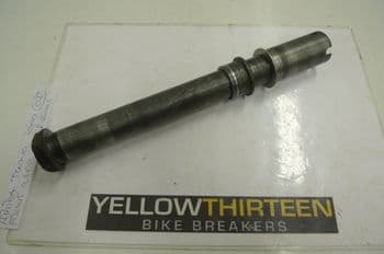 APRILIA TUONO 1000 FRONT WHEEL AXLE & SPACERS (LOC-F)