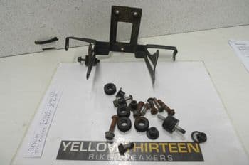 APRILIA TUONO 1000 OIL COOLER BRACKET & BOLTS (LOC-F)