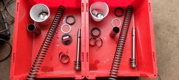BMW F800 FRONT FORK PART ASSORTMENT (WEB-STOCK)  ((LOC-B))