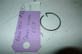 BMW F800ST REAR WHEEL NUT CLIP (CON-B)
