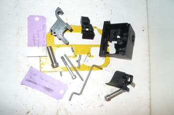 BMW F800ST RIGHT PANNIER LOCK PARTS (CON-B)