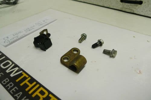 CF MOTO 650 NK NAKED  CLUTCH CABLE SPECIAL BRACKETS   YELLOW 13     #1(LOC-F)