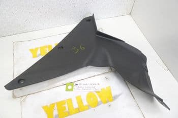 CF MOTO CF650 - 2 TR INFILL FAIRING A010-040036 (36). (LOC-C)
