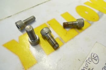 CF MOTO CF650 - 2 TR L + R HANDLEBAR BOLTS. (LOC-C)
