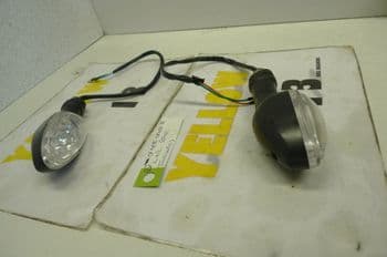 CF MOTO CF650 - 2 TR L + R REAR INDICATORS. (LOC-C)