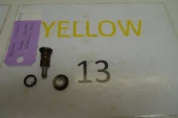 HONDA CB1300 BREAKING. GEAR LEVER SPECIAL BOLT (LOC-C)