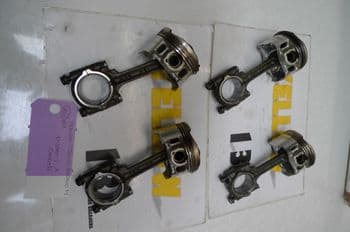 HONDA CB600 HORNET SY PISTON & CON-RODS #1(CON-B)