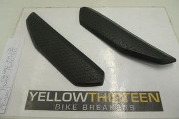 HONDA CB650 F L + R FRAME PROTECTORS (RUBBER) (LOC-F)