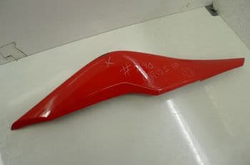 HONDA CBR125 RF, COVER R REAR 83670-KPP-T000 FAIRING #290 (U4R)