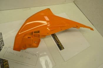 HONDA CBR125 RSF COWL L FR SIDE 64220-KPP-T000 #9 (CON-B)