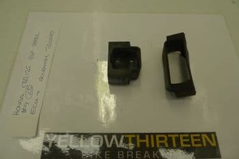 HONDA CBR125 RSF ECU + SOLENOID RUBBERS #9 (CON-B)